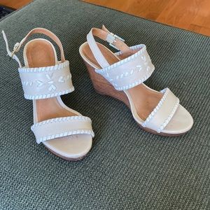 Jack Rogers wedge; size 6; tan with white trim